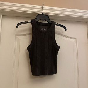 Aerie dark grey tank top.